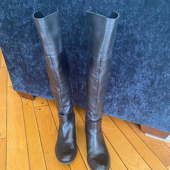 Over_the_Knee_Boots